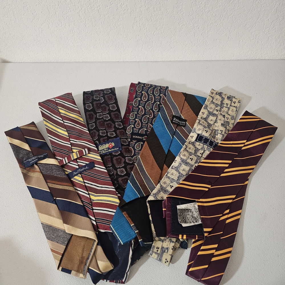 Stylish Multicolor Men's Ties Set